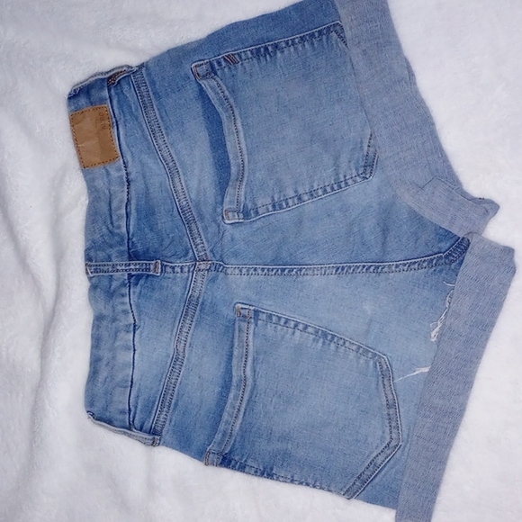 Light blue jean shorts from Aeropostale - Picture 3 of 3